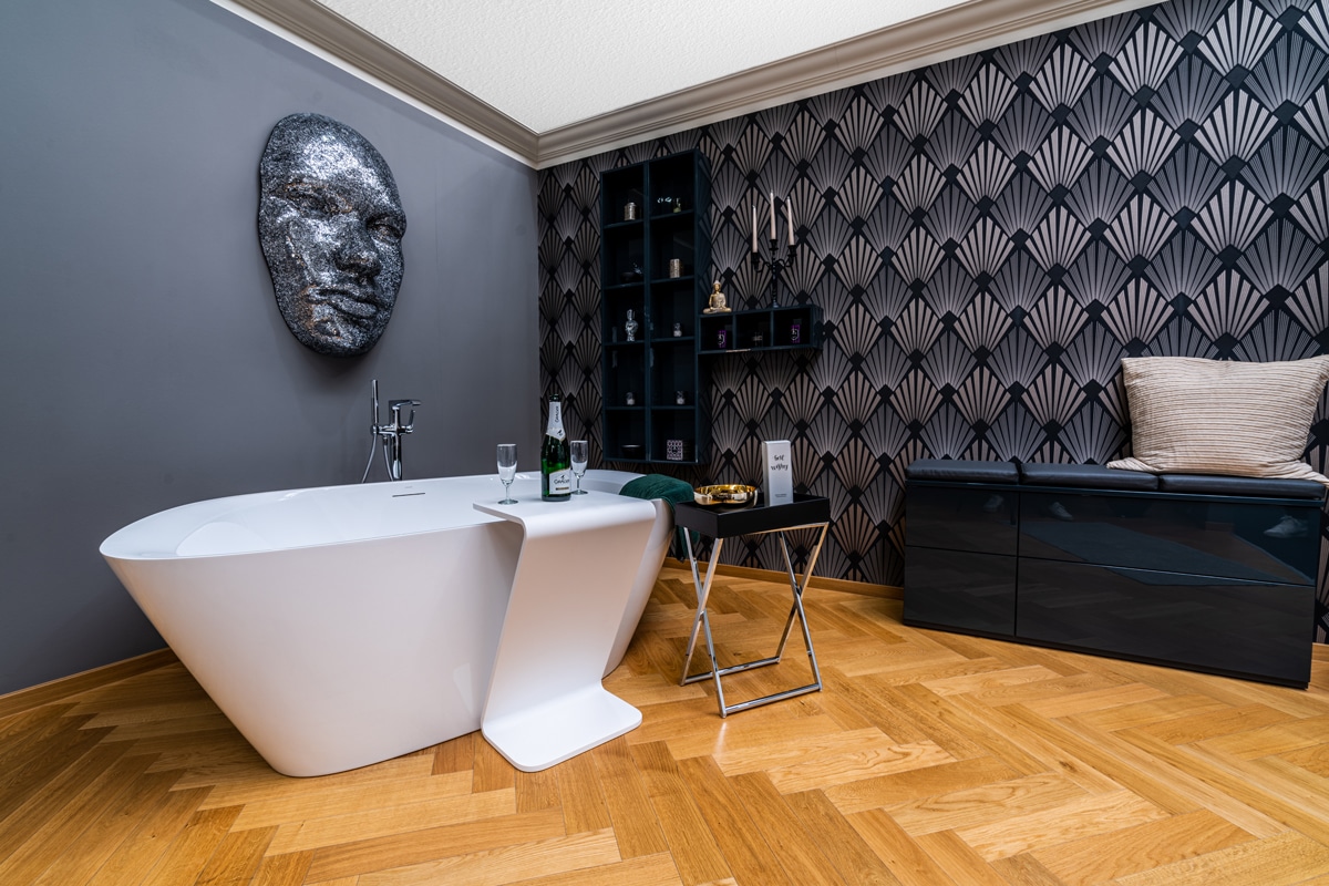 Luxus-Badezimmer.jpg